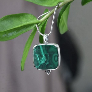Collar con Colgante Cuadrado de Malaquita Verde Natural, Collar con Piedra Preciosa Engastada en Bisel de Plata de Ley 925 para Mujer, Joyería de Moda - Product Image 4