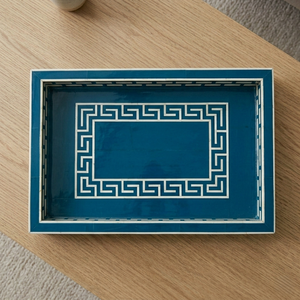 Plateau de rangement décoratif de luxe en résine incrustée pour table basse, chambre et salle de bain - Product Image 6