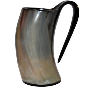 Jarra Vikinga Artesanal Hecha a Mano, Recipiente para Bebidas Diseñado para Coleccionistas, Minoristas y Tiendas de Regalos - Product Image 6