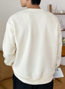 เสื้อสเวตเชิ้ตคอกลมผู้ชายแบบขายส่งปี 2026 สีพื้น แขนยาว ถักโครเชต์ สวมใส่สบาย ลายสก็อต สำหรับฤดูหนาว MOQ ต่ำ - Product Image 4