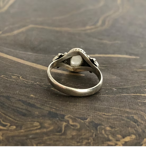 Designer Oval <b>Moonstone</b> <b>Ring</b> (3.3 Grams) Fine Jewelry with Elegance Smooth Fir for Everyday & Any Occasional Wear - Product Image 5