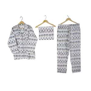 ชุดนอนผู้หญิงแขนยาวลายดอกไม้ ดีไซน์ใหม่ คุณภาพดีเยี่ยม ผลิตจากผ้าฝ้ายเนื้อนุ่ม ระบายอากาศได้ดี - Product Image 1