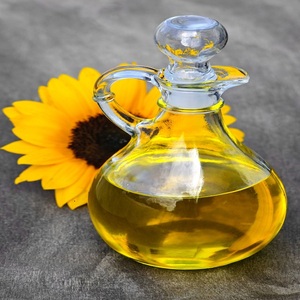 Huile de tournesol fractionnée de qualité supérieure, pure à 99,999 %, pour les besoins quotidiens de cuisson, avec une qualité raffinée et un goût propre - Product Image 1