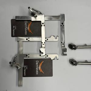 ชุดเครื่องมือผ่าตัดกระดูกสันหลังส่วนคอแบบปรับได้ รุ่น Casper Cervical Vertebrae Black Spine Retractor ปี 2026 ผลิตโดย Dentavex ทำจากเหล็กกล้า ใช้งานด้วยมือ - Product Image 6