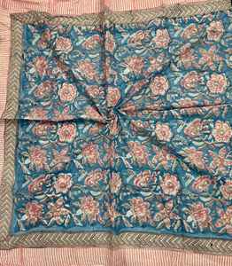 Sarongs imprimés à la main en coton 100% de qualité supérieure, confectionnés par des artisans, respirants et polyvalents, pour les grossistes mondiaux. - Product Image 3