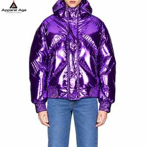 Vêtements avec logo personnalisé, manteaux en duvet pour femmes de haute qualité, épais et tendance, vestes chaudes d'hiver, vente en gros de vestes matelassées pour femmes - Product Image 1