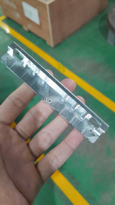 Piezas de Torneado CNC de Alta Precisión de Vietnam, Componentes Metálicos Personalizados con Certificado de Material - Product Image 5