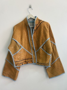 Kantha Vintage Reversible Handmade Spandex/Cotton <b>Jacket</b> with Patchwork Design and Horn Buttons for <b>Women</b> Winter Wear - Product Image 5