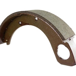 Plaquette de frein hydraulique avec garniture 830537M92 compatible avec les pièces hydrauliques du tracteur Massey Ferguson TO20 - Product Image 1