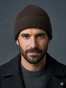 Gorro de Lana de Yak 100% Pura al por Mayor - Gorro de Invierno Unisex Premium, Suave, Transpirable e Hipoalergénico, Gorro de Punto Orgánico - Product Image 4