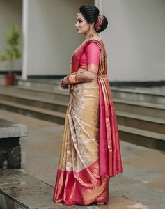 Sari de Seda Banarasi Kanjivaram Tejido KV Cream con Blusa Sin Coser - Product Image 4