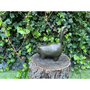 Sculpture de chat sauvage en bronze coulé à la main, décoration de jardin extérieur, figurine de chat en métal, petite taille et personnalisable - Product Image 4