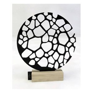 Sculpture abstraite en aluminium artisanale de luxe, design Art Déco, personnalisable, pièce de décoration pour la maison et le bureau - Product Image 1