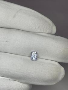 Zafiro blanco natural sin calor ni tratamiento, zafiro de las minas de Ceilán, corte cojín. - Product Image 4