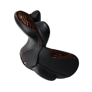 Selle d'équitation en cuir véritable de qualité supérieure, nouvelle conception, pour dressage anglais, saut d'obstacles, course de chevaux, endurance, style western, avec éléments en plastique/bois - Product Image 2