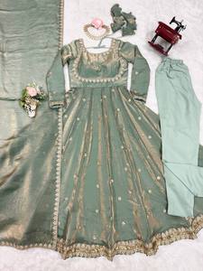 <b>PRESENTED</b> OUR NEW GOWN PAIR WITH REAL MODLING FOR THIS WEDDING SEASON - Product Image 2