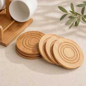 Posavasos de madera hecho a mano con soporte, diseño moderno y elegante para cocina y hogar, con grabado único. - Product Image 6