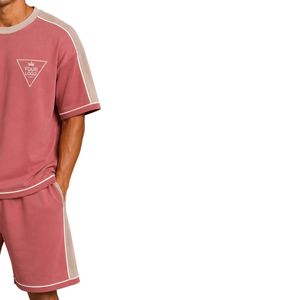 Conjunto de Camiseta y Pantalones Cortos Oversize para Hombre, Color Rosa Empolvado, Paneles en Contraste Beige, Logotipo Personalizado, Cuello Redondo, Ropa Casual Urbana, Venta al Por Mayor - Product Image 4