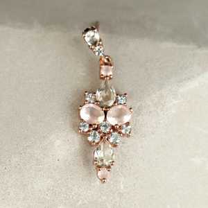 ต่างหูหรูหราพีชมอร์แกไนต์ ชุบทอง 18K เงินสเตอร์ลิง ออกแบบมาเพื่อความสง่างามแบบราชวงศ์ สีบลัชอ่อนหวาน สำหรับงานแต่งงาน งานครบรอบ และงานปาร์ตี้ - Product Image 3