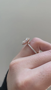 แหวนดีไซน์เนอร์แบบซ้อนได้ ทอง 14k เพชรทรงรี แหวนหมั้นแบบฝังเพชรแบบ Pave Setting เครื่องประดับผู้หญิงสุดคลาสสิก - Product Image 4