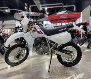 100% NEUF ORIGINAL 2025 XR 650L Nouvelle Moto Dual Sport - Product Image 3