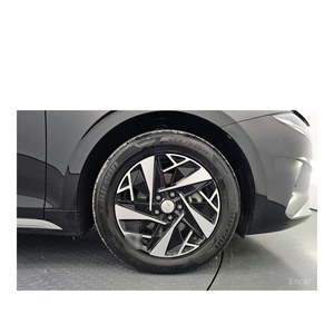 2022 for Hyundai Grandeur LeBlanc 97,559 km Automatic Gear Box Leather Seats Rear Camera with Steering on Left - Product Image 5