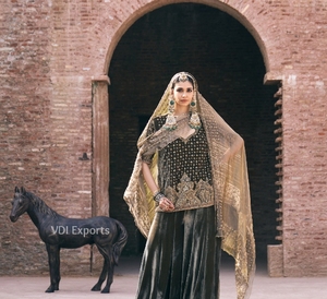 Life Size Royal Horse Sculpture Luxury Traditional Design Handmade Wedding Decor Statue Entrance Styling Event Display - Product Image 3