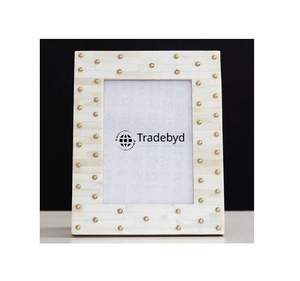 Marco de Fotos Artesanal con Incrustaciones de Hueso, Acabado Brillante, Decoración Premium para el Hogar por Tradebyd - Product Image 4