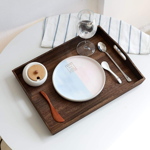 Plateau de service en bois de style indien moderne avec finitions complexes, idéal pour présenter les repas et embellir la décoration intérieure - Product Image 1