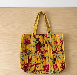 Bolsa de mano acolchada de algodón, hecha a mano, ecológica, reutilizable, para compras, artículos diarios y viajes, a precio de mayorista. - Product Image 3