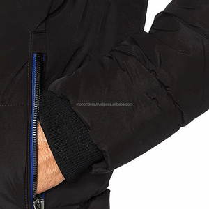 Blouson d'hiver matelassé pour homme OEM, tendance, col montant uni, décontracté, coupe bomber, à capuche, imperméable, coupe-vent, style urbain - Product Image 4