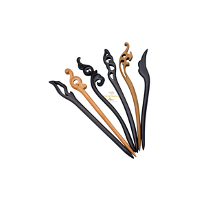 Bâtonnet à cheveux traditionnel en bois fait main du Vietnam, écologique, en bois massif, pour chignon et coiffures relevées - Product Image 1