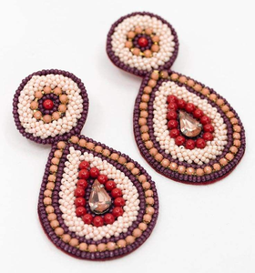 Pendientes y aros artesanales étnicos con bordados y cuentas para bodas, fiestas, pendientes colgantes bohemios festivos, joyería de moda. - Product Image 1