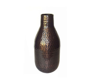 Vase décoratif en aluminium sculpté avec un caractère intemporel pour des espaces intérieurs élégants - Product Image 5