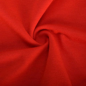 Sweat-shirt à capuche court pour femme de qualité supérieure avec empiècements confortables à manches longues, couleur bordeaux, à prix abordable - Product Image 5