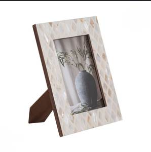 Cadre photo élégant avec incrustation en résine et nacre, pour mur ou table, au meilleur prix - Product Image 1