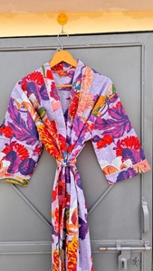 Kimono en coton de style japonais fait main pour femmes, robe à imprimé floral, vêtements de plage uniques, vêtements de détente, vêtements de nuit, kimono confortable - Product Image 3