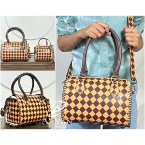Venta al por mayor directa de fábrica: Bolsos de cuero a cuadros hechos a mano para mujer, bolsos de viaje tipo Speedy, bolsos de gimnasio para pasar la noche, bolsos de lona, bolsos cruzados de viaje personalizados. - Product Image 1