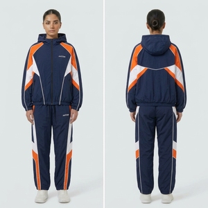 Conjunto Deportivo Cortavientos de Mujer con Contraste de Color - Ropa Deportiva para Gimnasio, Impresión Personalizada - Product Image 3
