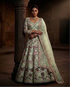 Conjunto de Lehenga de Boda Tradicional Divyam Creation, Bordado a Mano con Loto en Tela de Red, Completamente Cosido, con Spandex Premium, Largo hasta el Suelo - Product Image 1