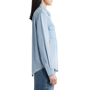 เสื้อเชิ้ตยีนส์ลำลองผู้หญิง สวมใส่สบาย ดีไซน์กระดุม ผ้าฟอก ระบายอากาศได้ดี ผ้าฝ้าย 100% ปรับแต่งแบรนด์ได้ เหมาะสำหรับฤดูร้อนและฤดูหนาว - Product Image 5