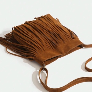 กระเป๋าสะพายข้างทรงถังแบบมีพู่หนังกลับสไตล์วินเทจโบโฮ - Product Image 3