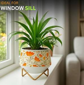 Florero de Diseño Único para Decoración del Hogar y la Oficina, Maceta Pequeña Moderna para Interiores, Mini Maceta Metálica Color Caramelo, Diseño Exclusivo - Product Image 1