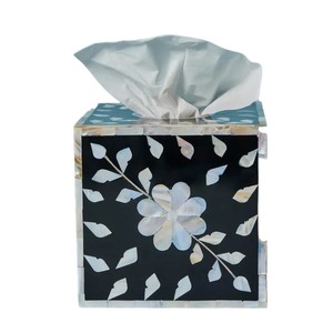 Boîte à mouchoirs en bois faite à la main avec incrustation de nacre pour la décoration de la maison - Product Image 5