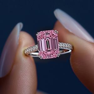 Anillo de Piedras Preciosas de Moissanita con Corte Esmeralda de Lujo Elisa Classic Beauty, Plata de Ley 925, Anillo de Compromiso, Boda, Fiesta, Elegante para Mujer - Product Image 5