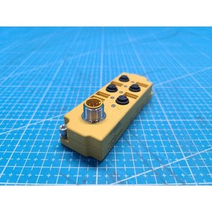 Bloque de Conexiones en Y Turck VB 403Z-FS 8, Usado, Piezas de Equipos Semiconductores Legacy - Product Image 1