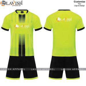 Vêtements de sport personnalisés à haute rétention d'air pour hommes, ensemble de maillots de football américain sublimé avec ballon de match de football compatible avec le logo du club - Product Image 5