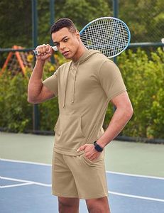 Ensemble de survêtement pour homme 2 pièces, sweat à capuche et short de sport décontracté à manches courtes - Product Image 2