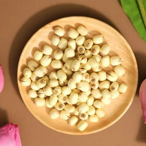 Graines de lotus entières séchées de grande qualité, riches en nutriments, graines de lotus brutes de haute qualité pour le thé, à boire après mélange avec de l'eau - Product Image 1