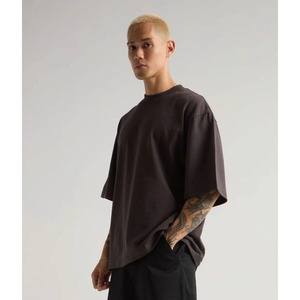 เสื้อยืดเปล่าผ้าฝ้าย 100% ขายส่ง เสื้อยืดแฟชั่นโอเวอร์ไซส์ พร้อมปักลาย รับผลิตแบบ OEM ODM จากโรงงาน - Product Image 4